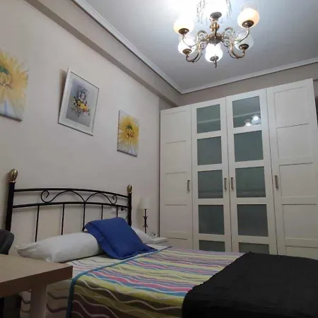 Fliphouse Guest house *