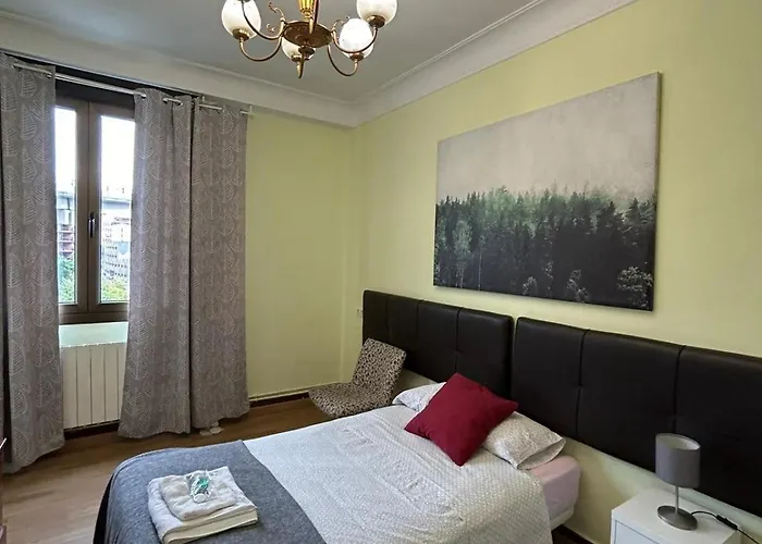 Fliphouse Pension⭐ * بلباو